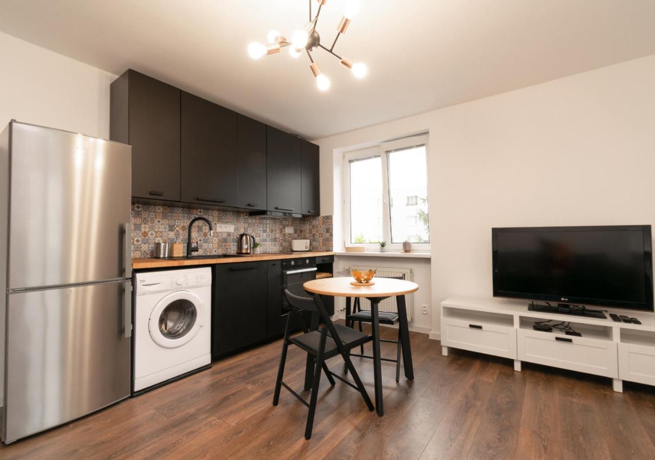 Stadium Apartment Братислава Экстерьер фото