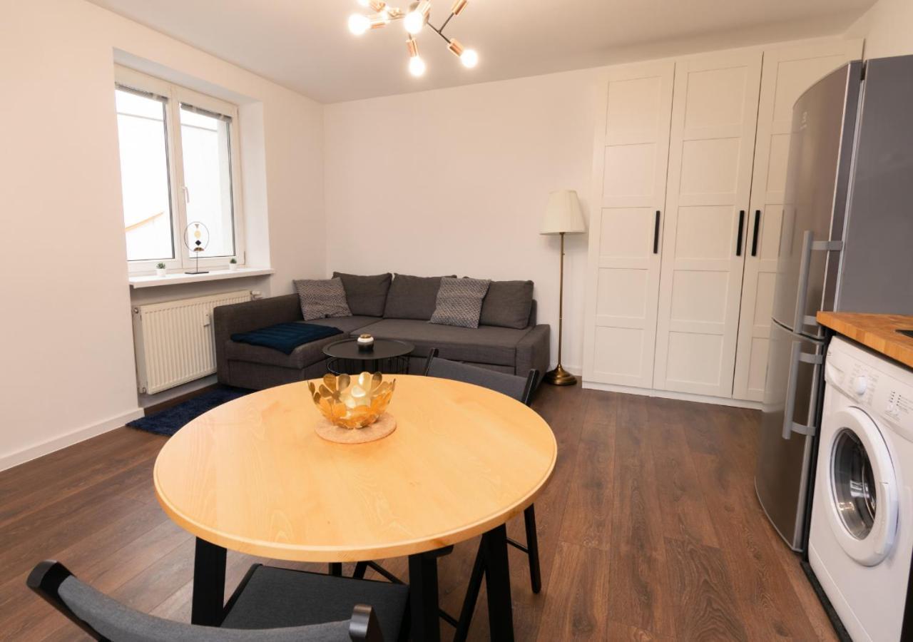 Stadium Apartment Братислава Экстерьер фото